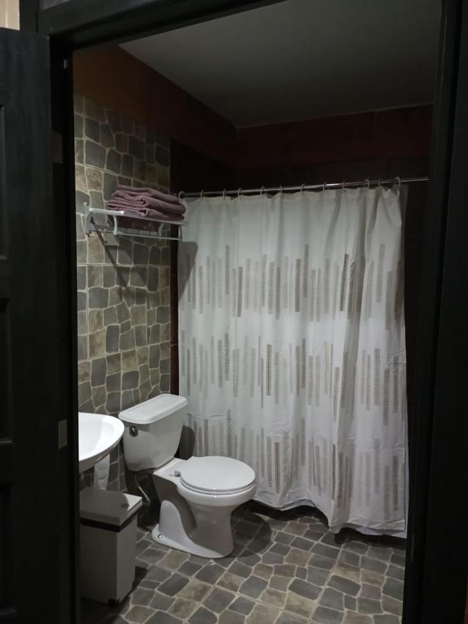 Hostal La Minga ไชเต็น ภายนอก รูปภาพ